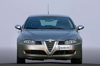 Alfa Romeo GT 2004