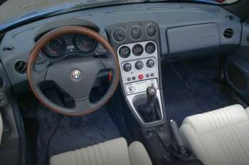 Alfa Romeo Spider 2003