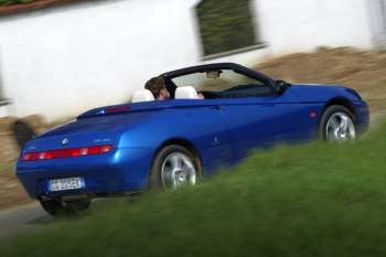 Alfa Romeo Spider 2003