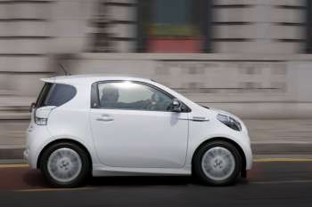 Aston Martin Cygnet 2011