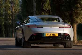 Aston Martin DB11 Coupe