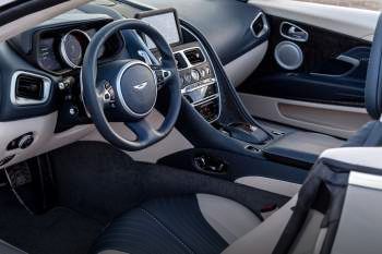 Aston Martin DB11 Volante