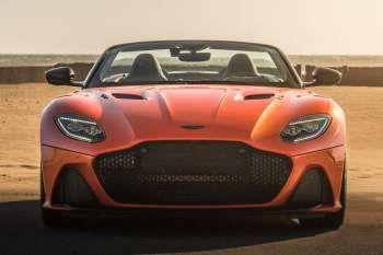 Aston Martin DBS 2020