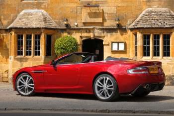 Aston Martin DBS Volante