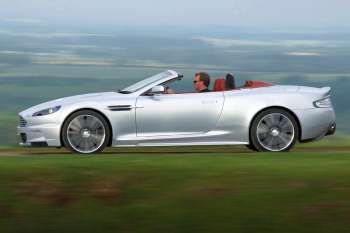 Aston Martin DBS Volante