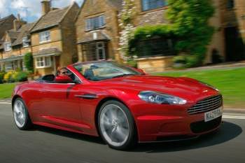 Aston Martin DBS Volante