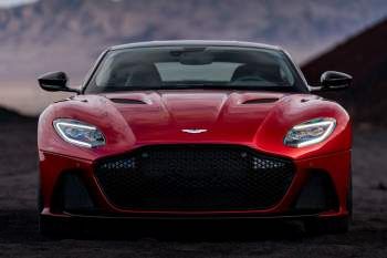 Aston Martin DBS 2019