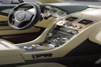 Aston Martin Rapide 2010