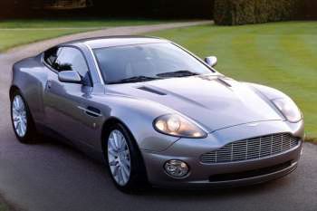 Aston Martin Vanquish 2001