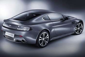 Aston Martin Vantage 2010