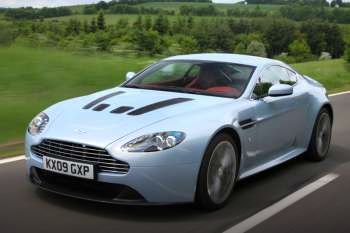 Aston Martin V12 Vantage Coupe