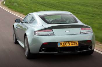 Aston Martin V12 Vantage Coupe