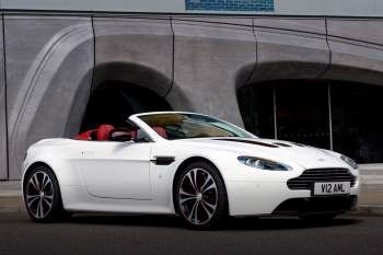 Aston Martin V12 Vantage Roadster