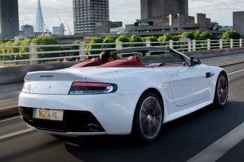 Aston Martin V12 Vantage Roadster