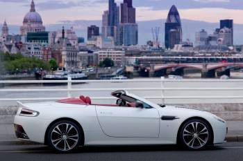 Aston Martin V12 Vantage Roadster S