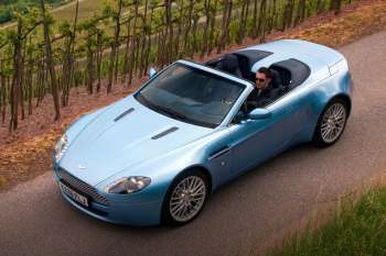 Aston Martin V8 Vantage Roadster