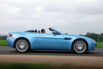 Aston Martin V8 Vantage S Roadster