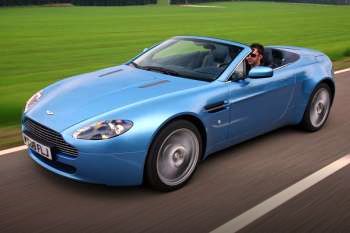 Aston Martin V8 Vantage Roadster