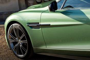 Aston Martin Vanquish 2012