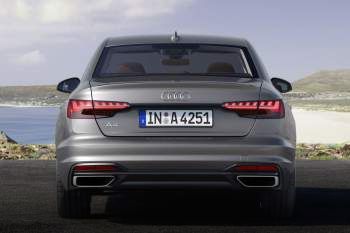 Audi A4 45 TFSI Quattro Business Edition