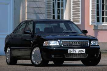 Audi A8 3.7