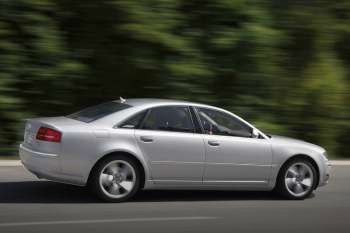 Audi A8 6.0 W12 Quattro Advance