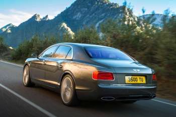 Bentley Flying Spur V8 S