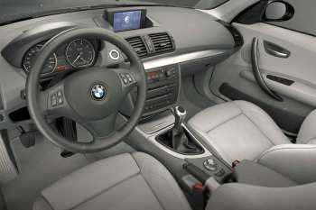 BMW 1-series 2004