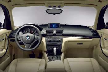 BMW 1-series 2007