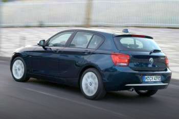 BMW M135i XDrive Business +