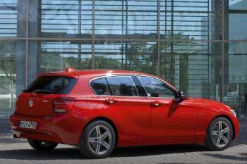 BMW 1-series 2011