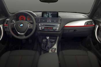 BMW 1-series 2011