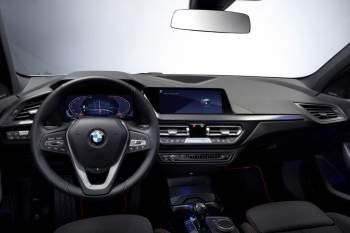 BMW 118i Corporate Executive