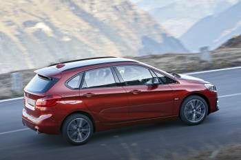 BMW 2-series Tourer 2018