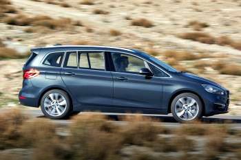 BMW 2-series Tourer 2015