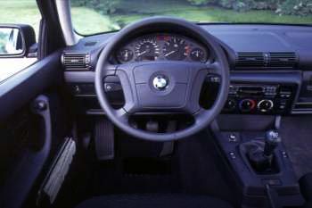 BMW 316i Compact Executive