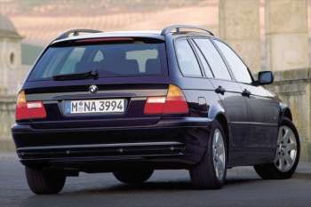 BMW 320i Touring Executive