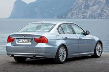 BMW 318i Luxury Line