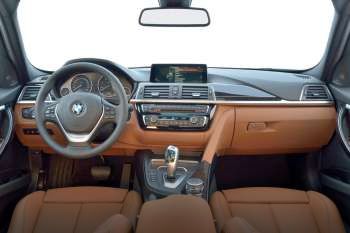 BMW 3-series 2015
