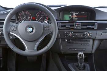 BMW 320d Coupe High Executive