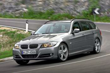 BMW 318d Touring Corporate Lease Business Line