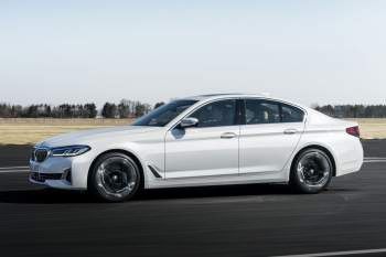 BMW 545e XDrive