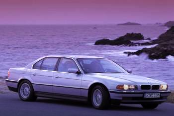 BMW 735iL Executive