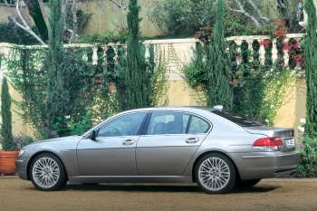 BMW 7-series 2005