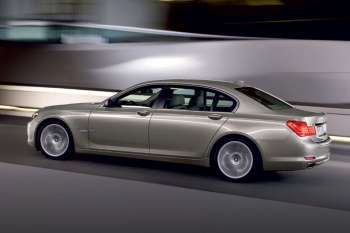 BMW 7-series 2008