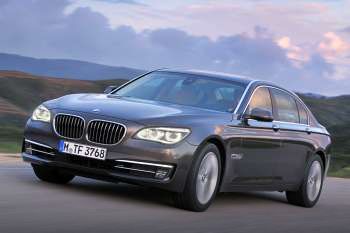 BMW 750Ld XDrive Blue Performance Executive