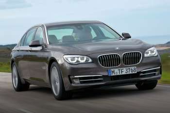 BMW 750Ld XDrive Blue Performance