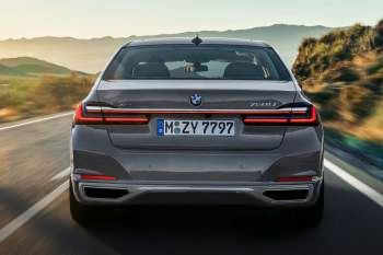 BMW 7-series 2019