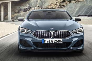 BMW 8-series Coupe