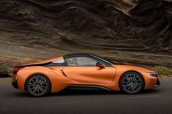 BMW i8 Roadster